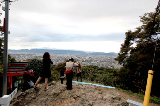 四ツ辻から京都市内を見下ろす。