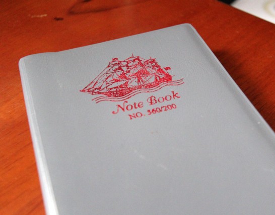 カンボジアで買ったノート。1500リエル。