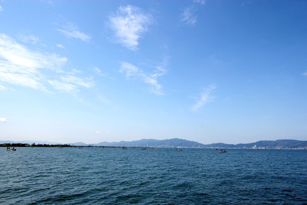 日本で一番大きな湖、琵琶湖。