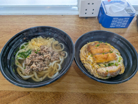 肉うどんとミニカツ丼